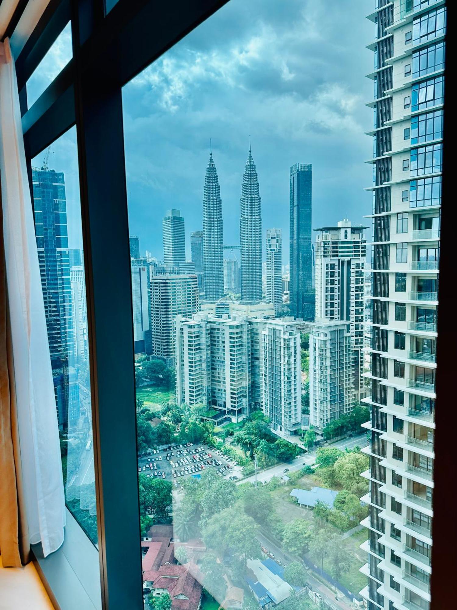 Eaton Residence Klcc Kuala Lumpur Esterno foto