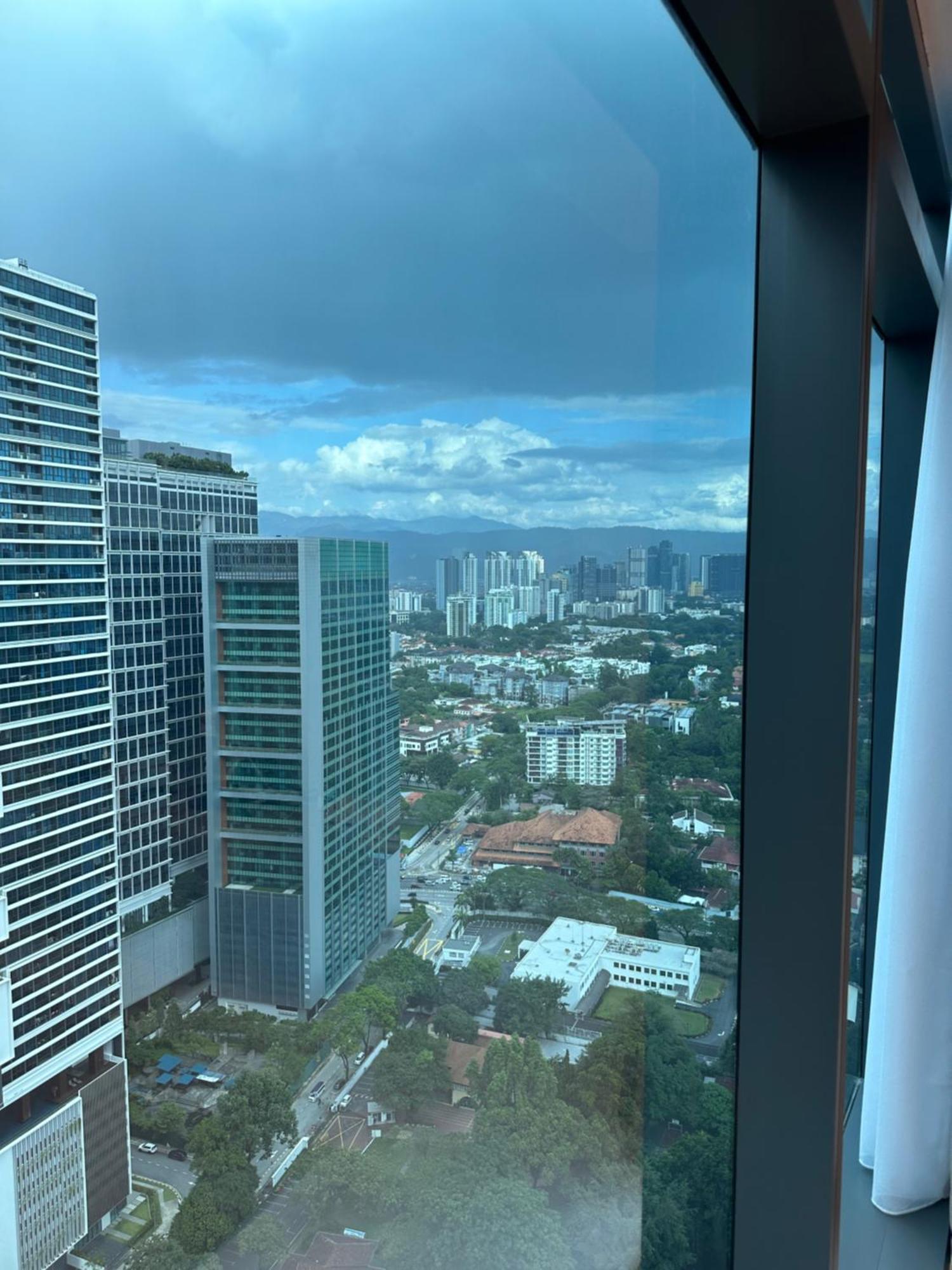Eaton Residence Klcc Kuala Lumpur Esterno foto